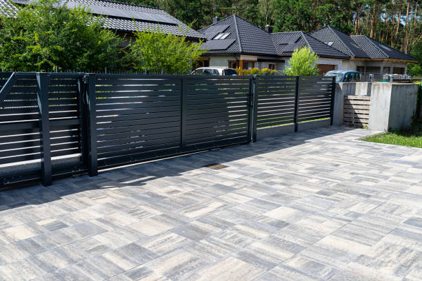 Best Local Driveway Pavers  in Canton, MO